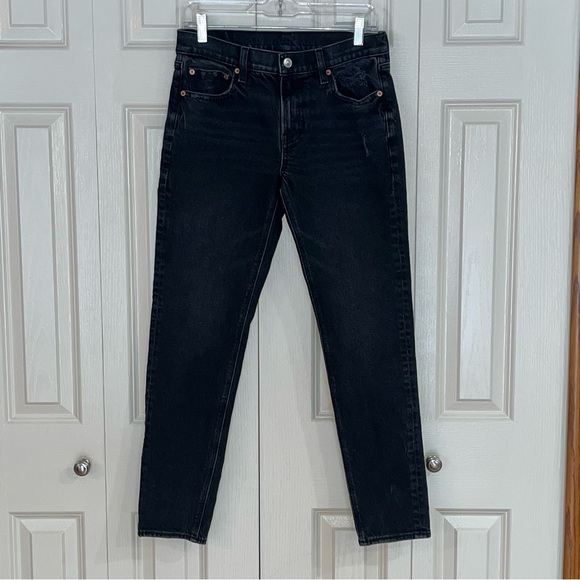American Eagle Outfitters Denim - American Eagle Women's Black Skinny Jeans Size 4
Mid Rise